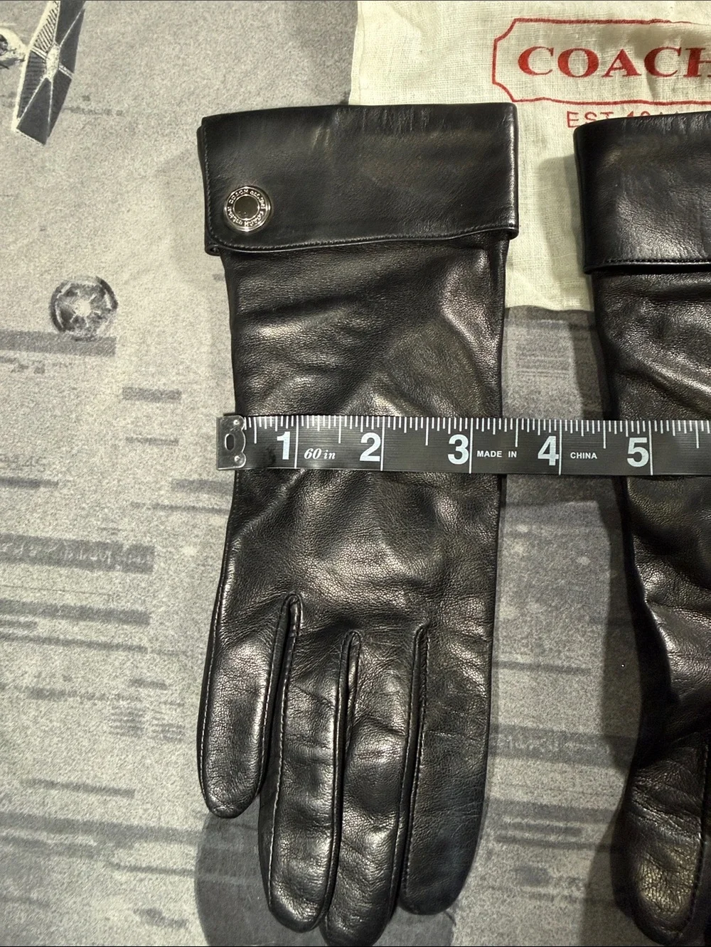 VINTAGE COACH BLACK LEATHER CUFFED GLOVES SZ 6 1/2